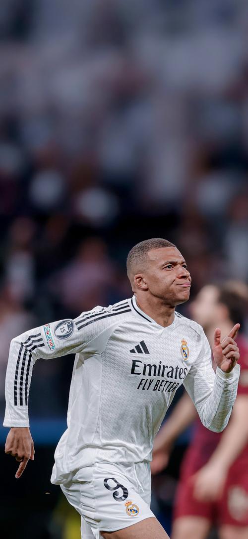 杜埃获得2025年欧洲金童奖