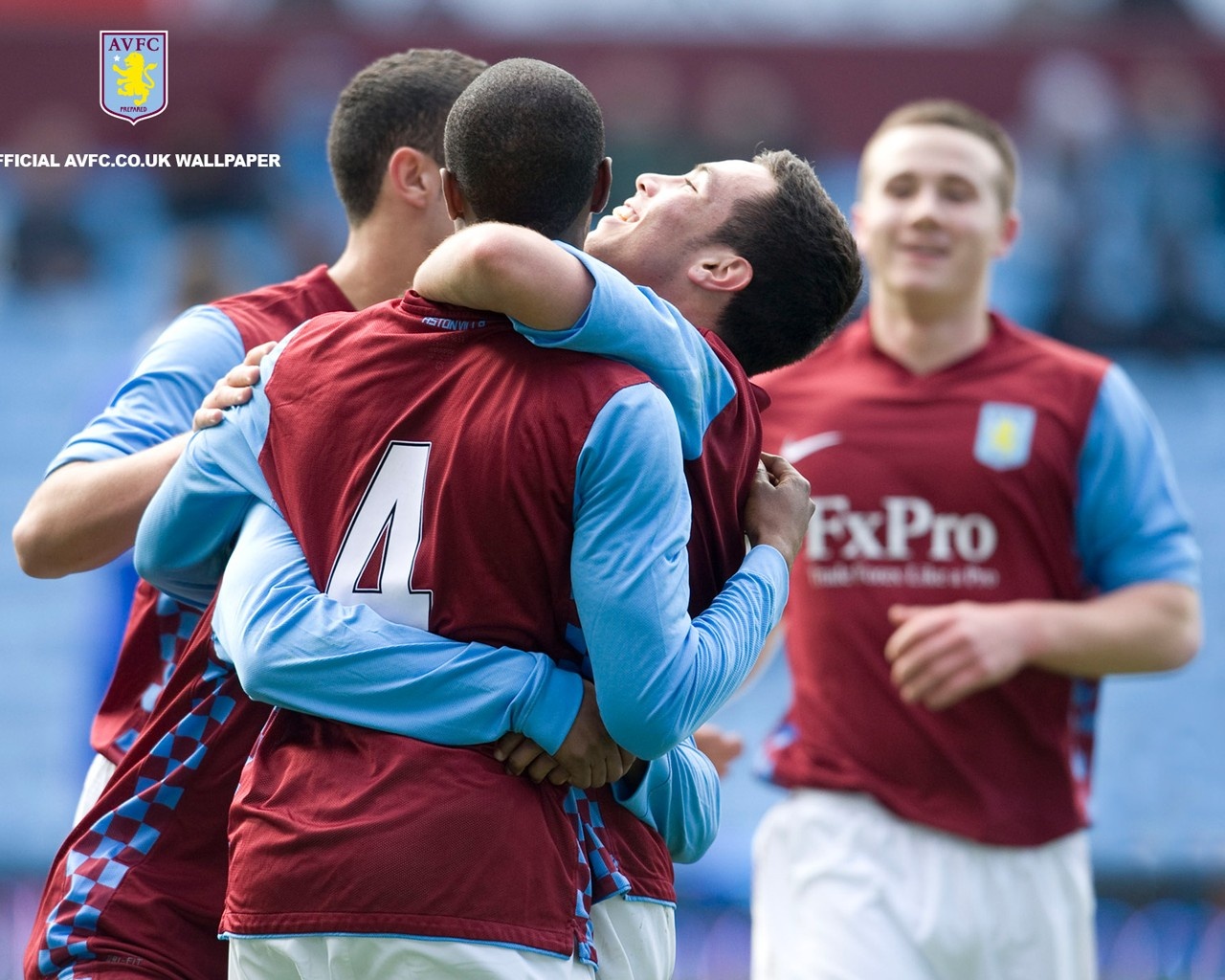 弗莱彻：梅努已回归训练，能否进入比赛大名单要等评估