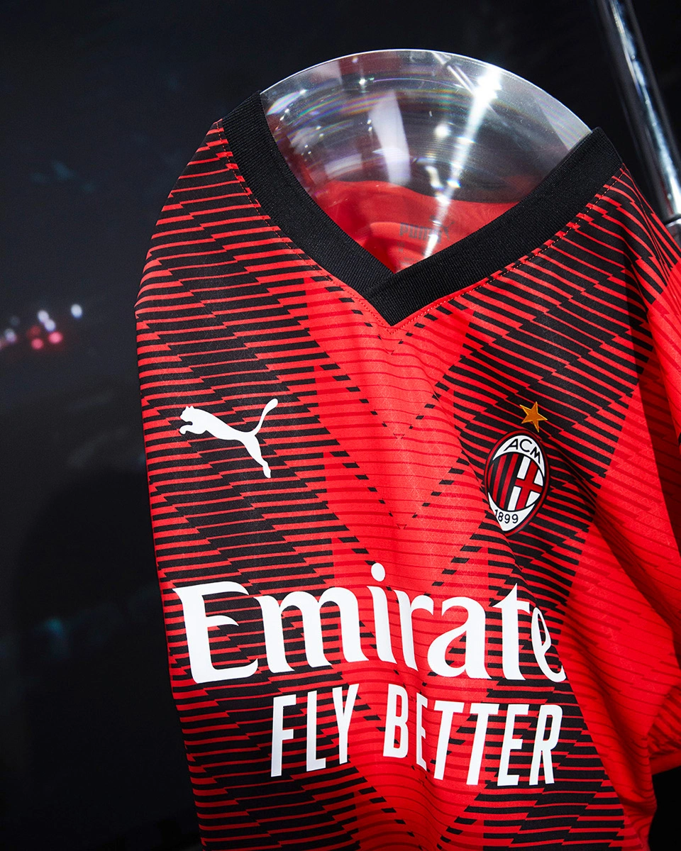 世体：小蜘蛛自去年10月以来持续低迷