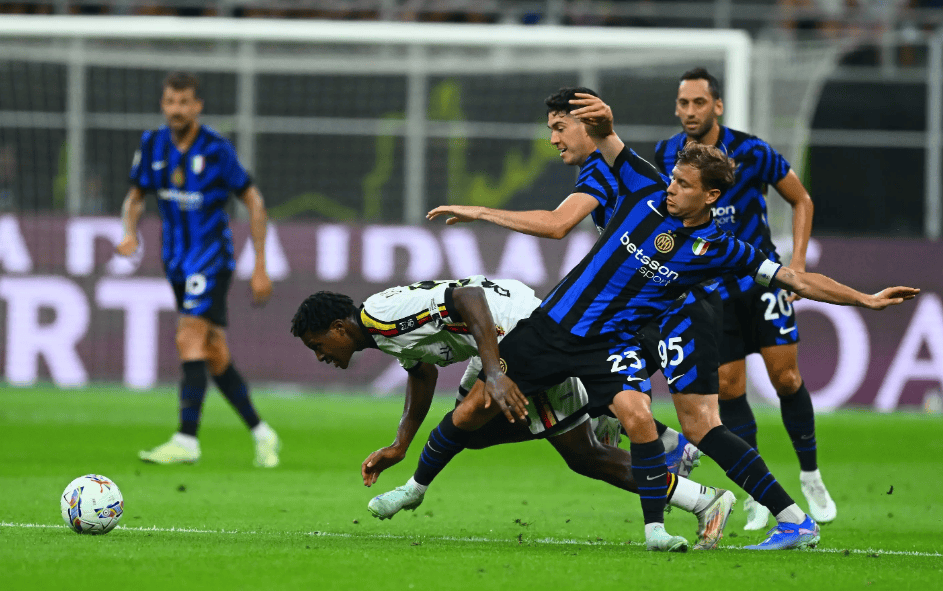 欧冠：巴黎圣日耳曼3-0横扫门兴