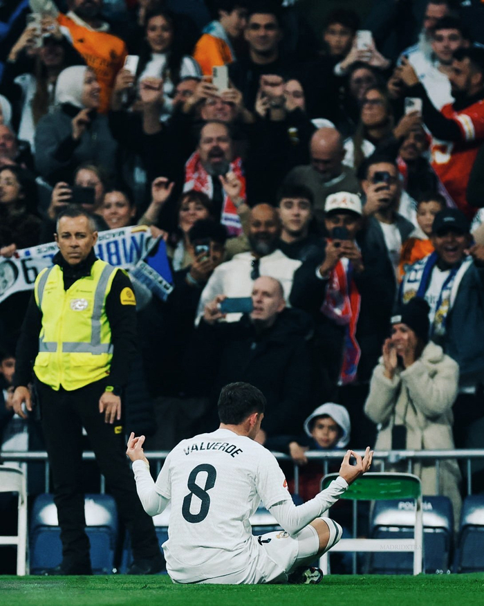 电竞粉丝大会吸引数万观众