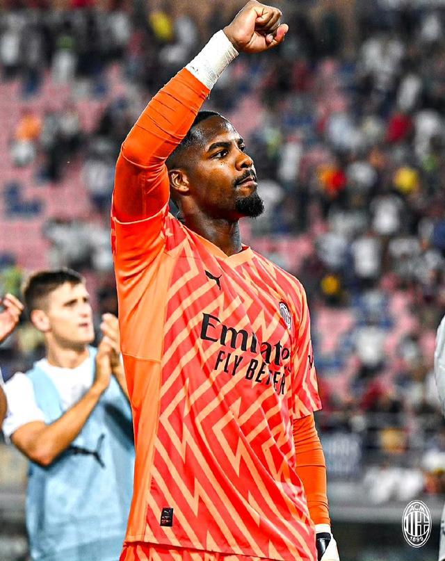 欧冠小组赛总结 巴萨与拜仁双双晋级