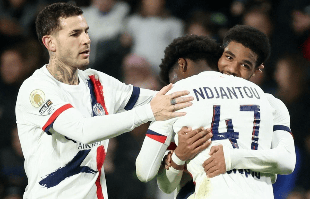 邮报：多特有意3000万镑先租后买鲍勃，马竞等队也在关注